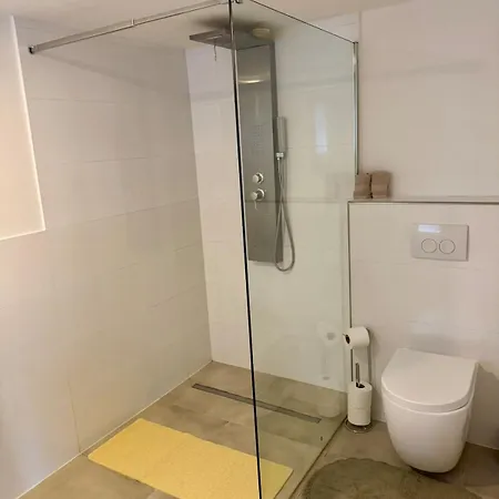 Modern דירה *